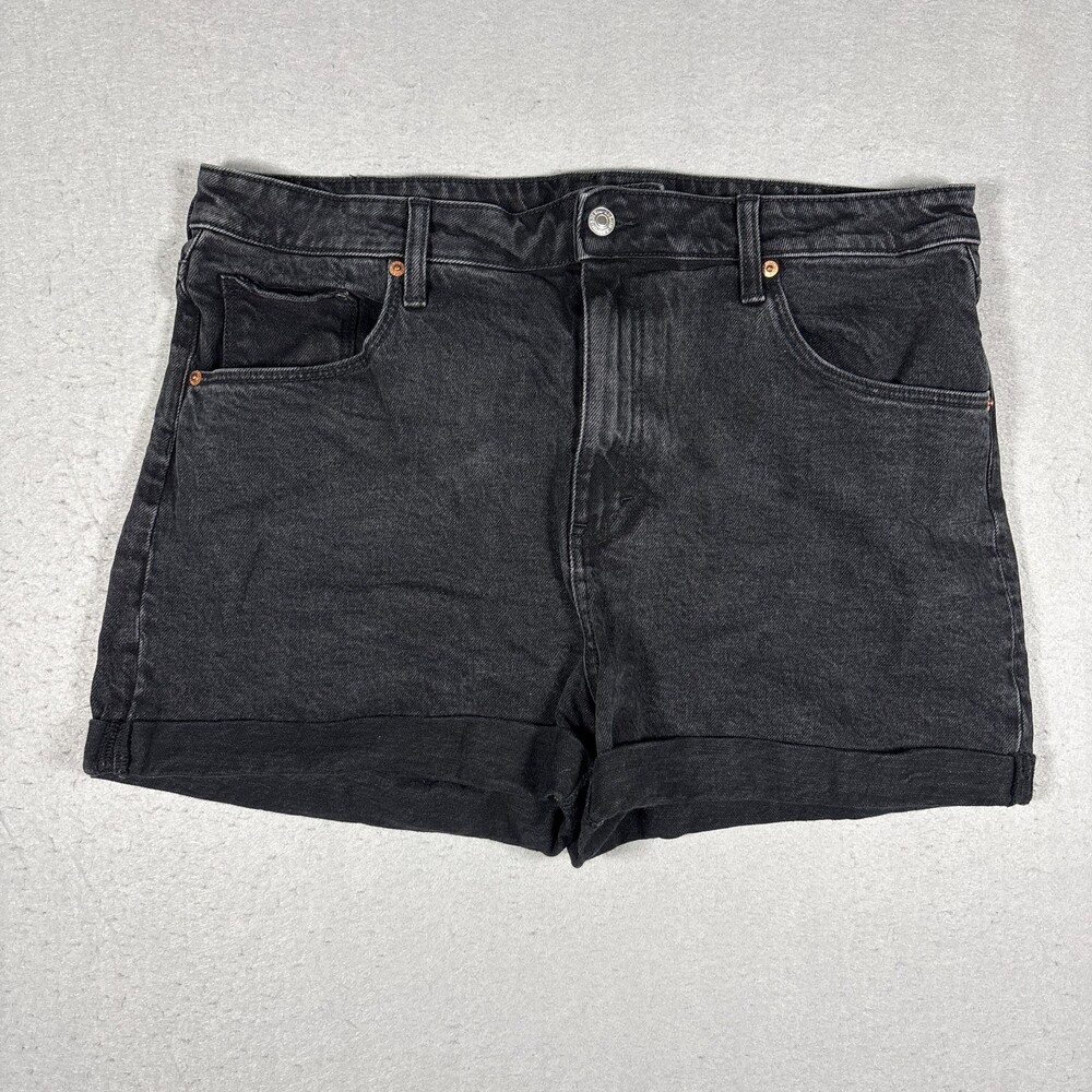 H&M &Denim Black Mom Shorts Ultra High Waist Regular Fit Women’s Size 16